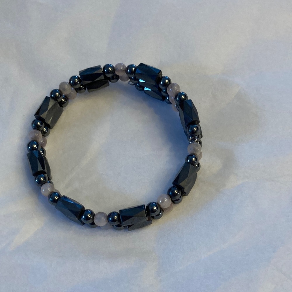 Elegant Hematite and Silver Beaded Bracelet